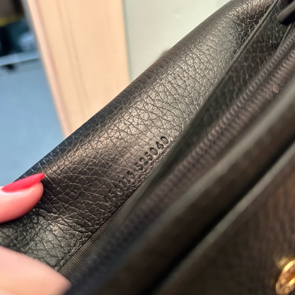 GUCCI GG Marmot Leather Continental Wallet w/ Chain - Picture 9 of 9